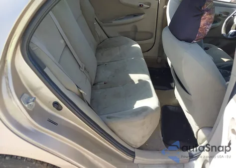 2010 Toyota Corolla Le z USA, uszkodzony, nr VIN 2T1BU4EE4AC379150